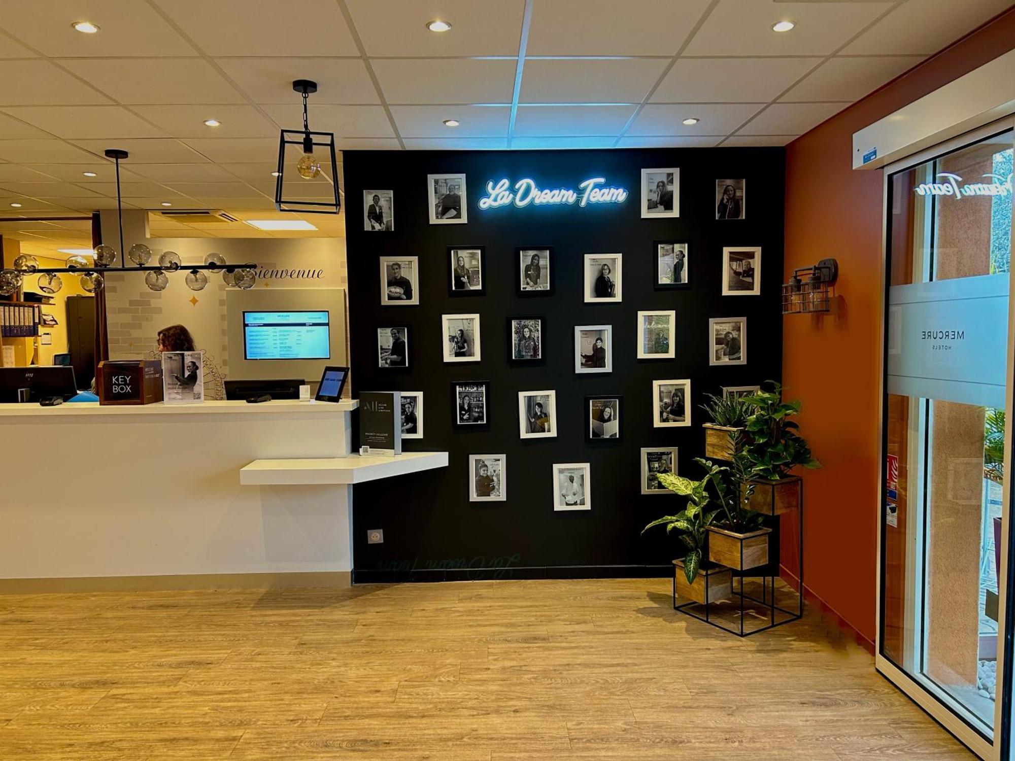 Mercure Lyon Est Chaponnay Luaran gambar